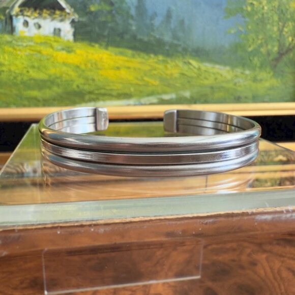 Vintage Navajo Sterling Silver Cuff Bracelet Stamped "Sterling Tahe" 5-3/4" Lady - Picture 3 of 10